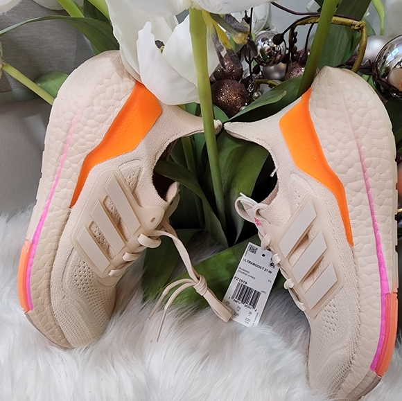 ultraboost 21 halo ivory